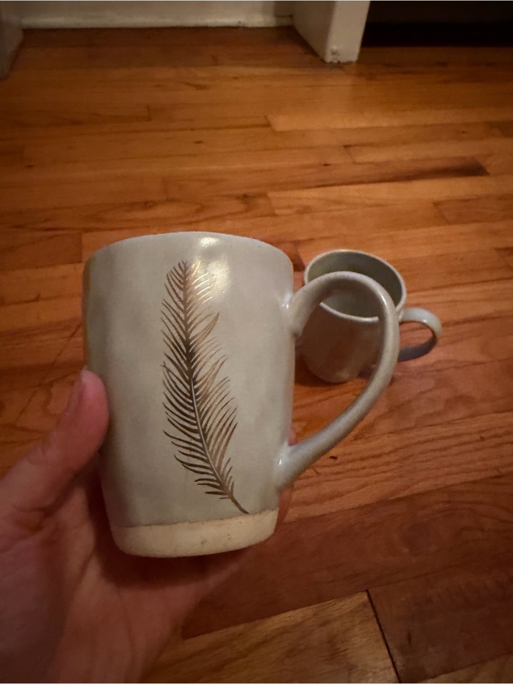 Neutral Gray Ceramic Mug with Gold Feather Accent